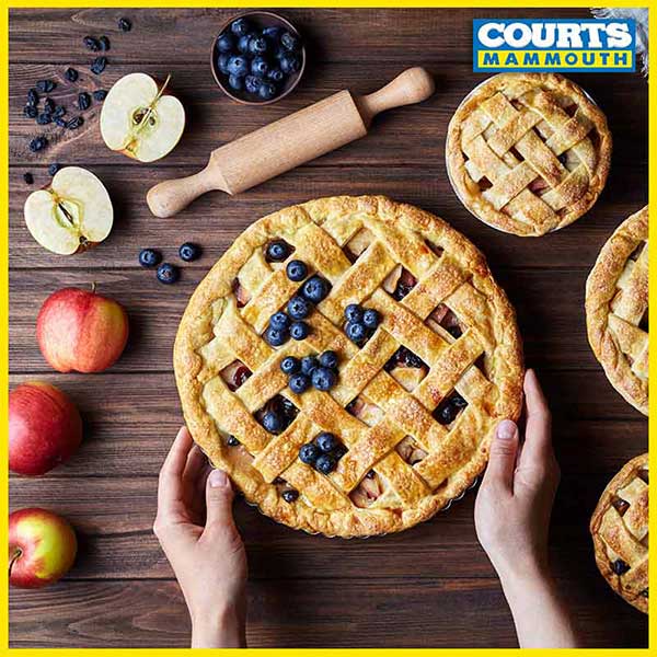 THIS DELICIOUS APPLE AND BLUEBERRY PIE IS THE PERFECT SUMMER TREAT 🌞🥧
